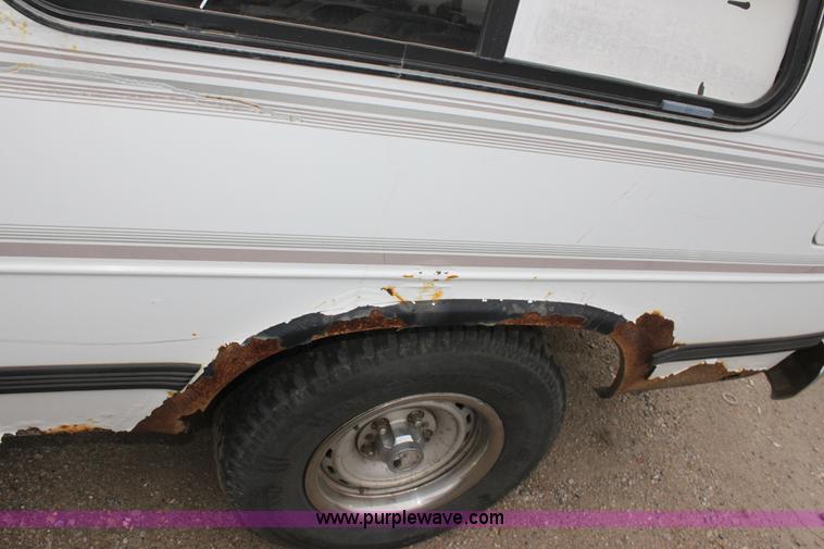 image for item E4282 1993 Chevrolet G20 van