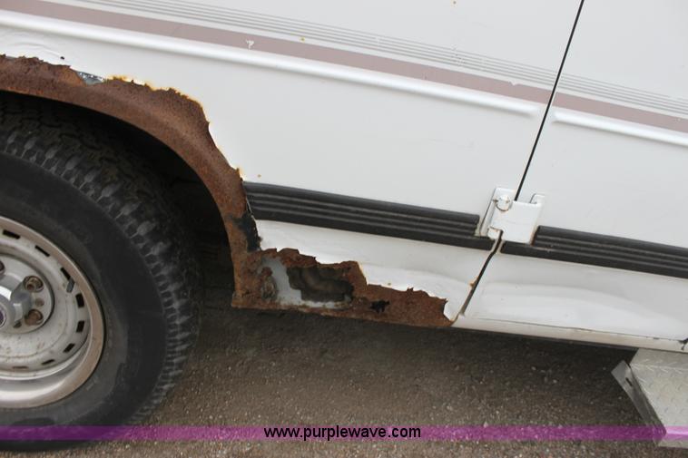 image for item E4282 1993 Chevrolet G20 van