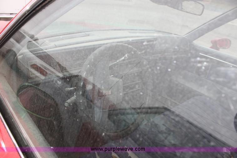 image for item E4284 1983 Oldsmobile Cutlass Supreme