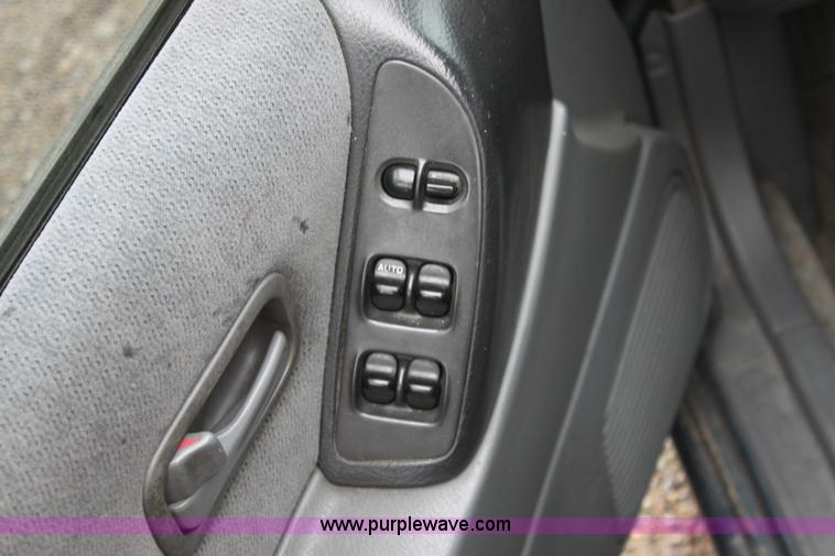 image for item E4285 1997 Nissan Altima