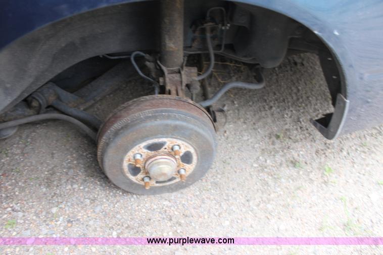 image for item E4285 1997 Nissan Altima