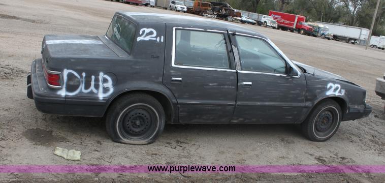 image for item E4287 1993 Dodge Dynasty