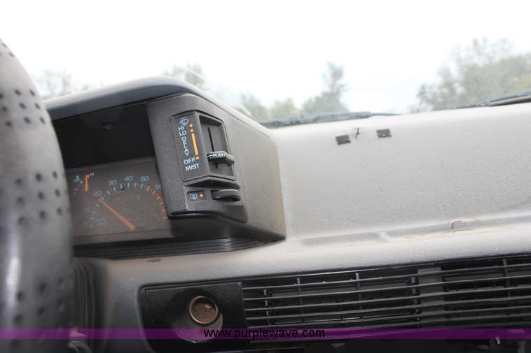 image for item E4288 1989 Chevrolet Corsica