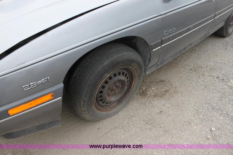 image for item E4288 1989 Chevrolet Corsica