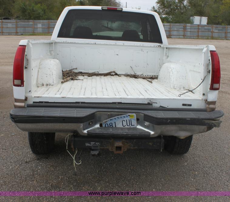image for item E4290 1998 Chevrolet Silverado pickup truck