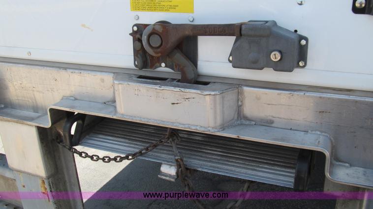 image for item C3573 2004 Great Dane 48' reefer trailer