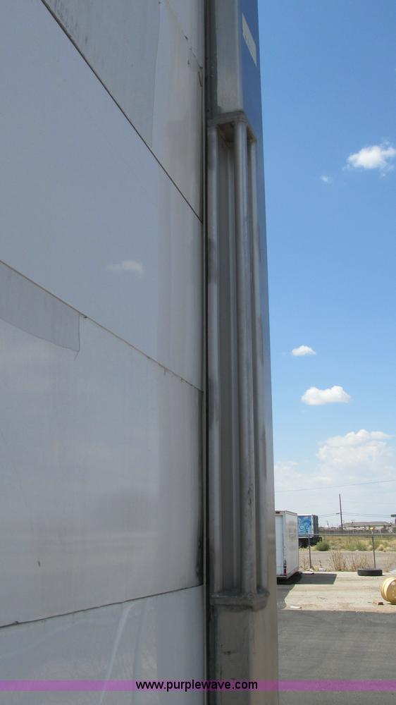 image for item C3573 2004 Great Dane 48' reefer trailer