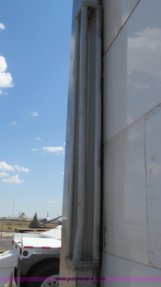 image for item C3573 2004 Great Dane 48' reefer trailer