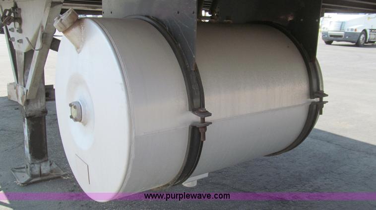 image for item C3573 2004 Great Dane 48' reefer trailer