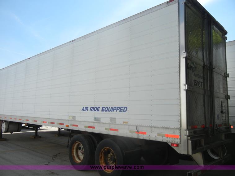 image for item D4148 1997 Utility VS2RA 53' reefer trailer