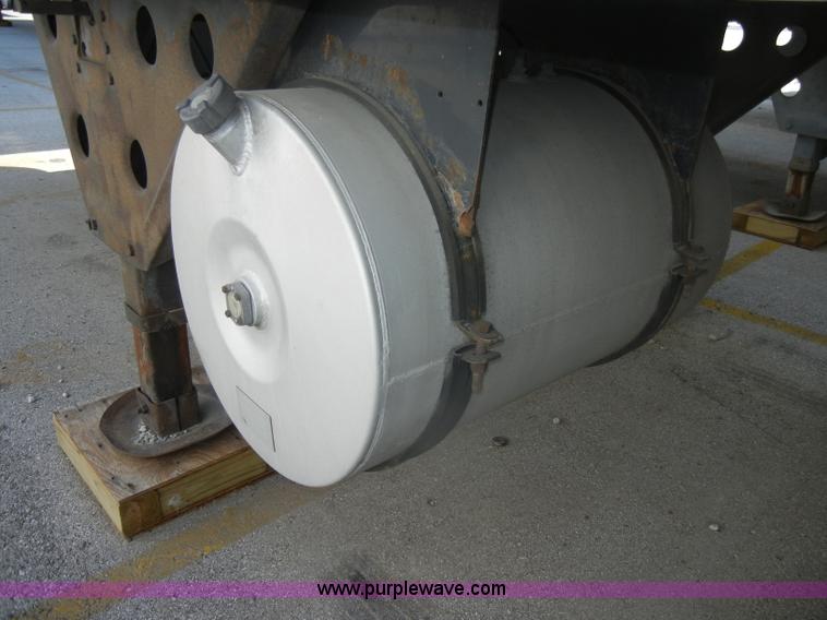 image for item D4148 1997 Utility VS2RA 53' reefer trailer