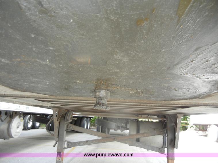 image for item D4148 1997 Utility VS2RA 53' reefer trailer