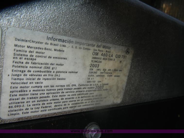 image for item D4824 2004 Freightliner ST120 semi truck