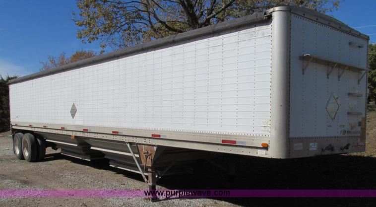 image for item E3539 1989 Wilson Convert-A-Hauler trailer