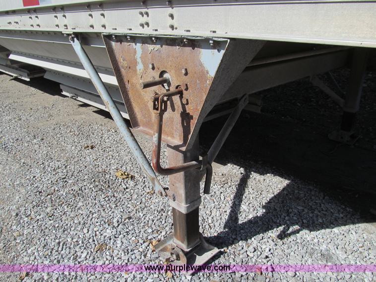 image for item E3539 1989 Wilson Convert-A-Hauler trailer