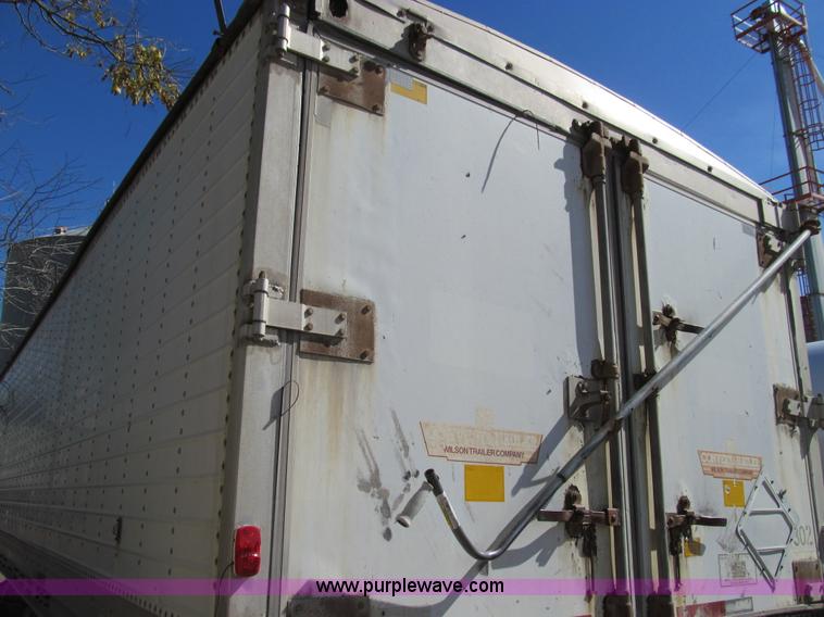 image for item E3539 1989 Wilson Convert-A-Hauler trailer