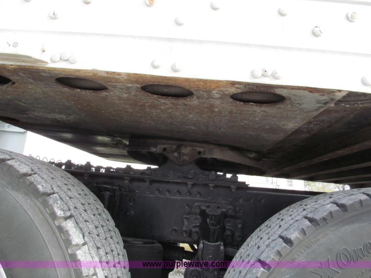 image for item E5689 1999 Great Dane 53' dry van trailer