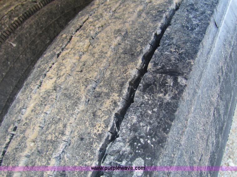 image for item E8140 1996 Great Dane 7311TAL 48' dry van trailer