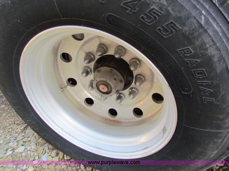 image for item E8140 1996 Great Dane 7311TAL 48' dry van trailer