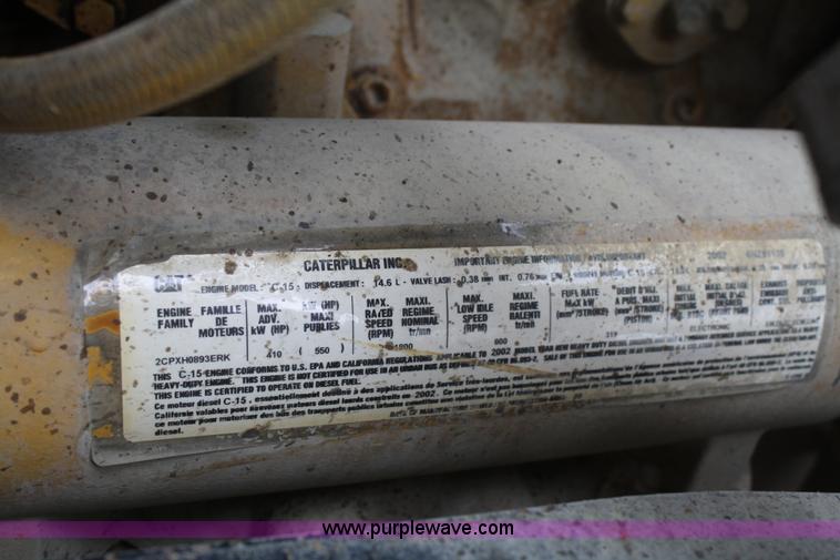 image for item F2699 2003 Kenworth T800 semi truck