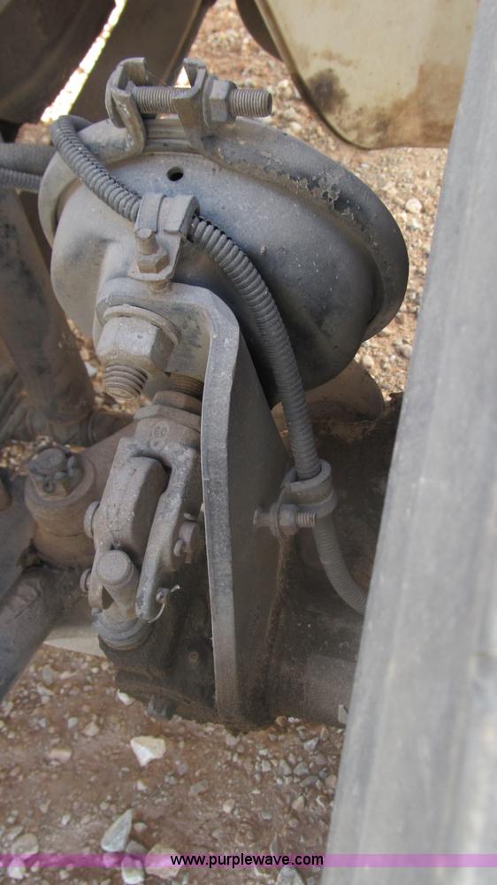 image for item F3054 1997 Freightliner FL70 semi truck