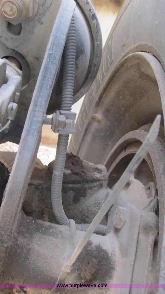 image for item F3054 1997 Freightliner FL70 semi truck