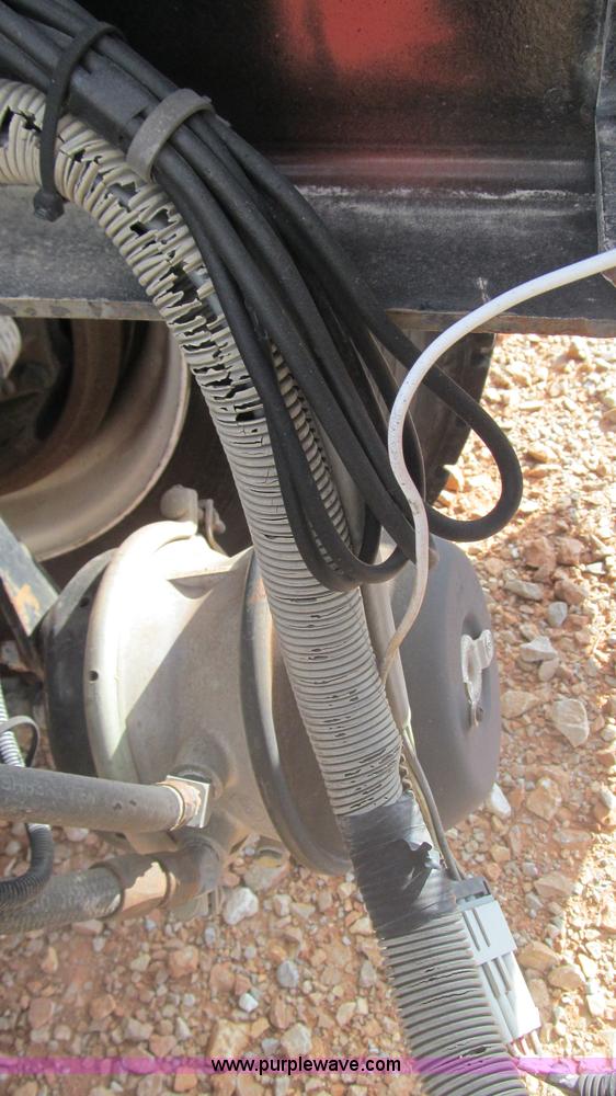 image for item F3054 1997 Freightliner FL70 semi truck