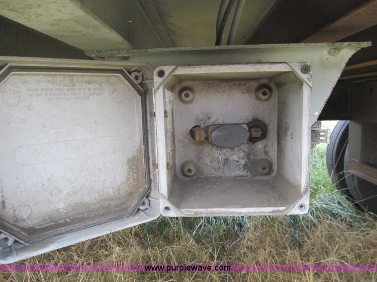 image for item F4615 1994 Great Dane refrigerated trailer