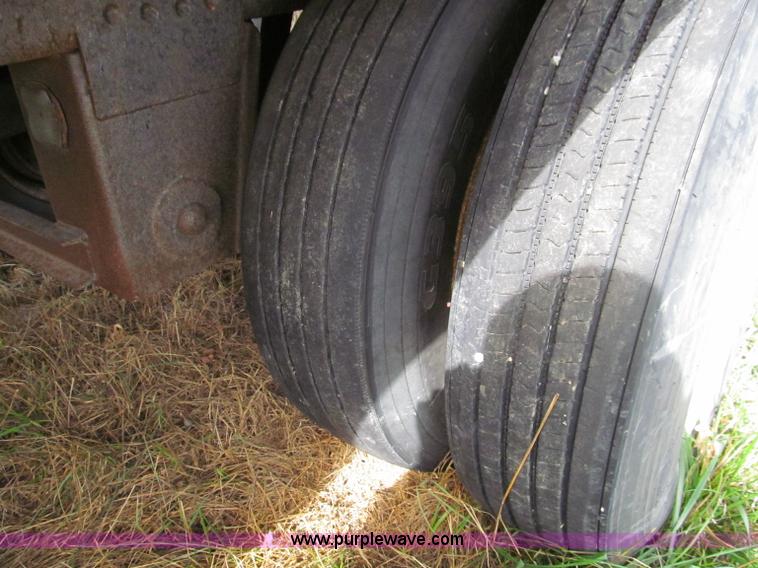 image for item F4615 1994 Great Dane refrigerated trailer