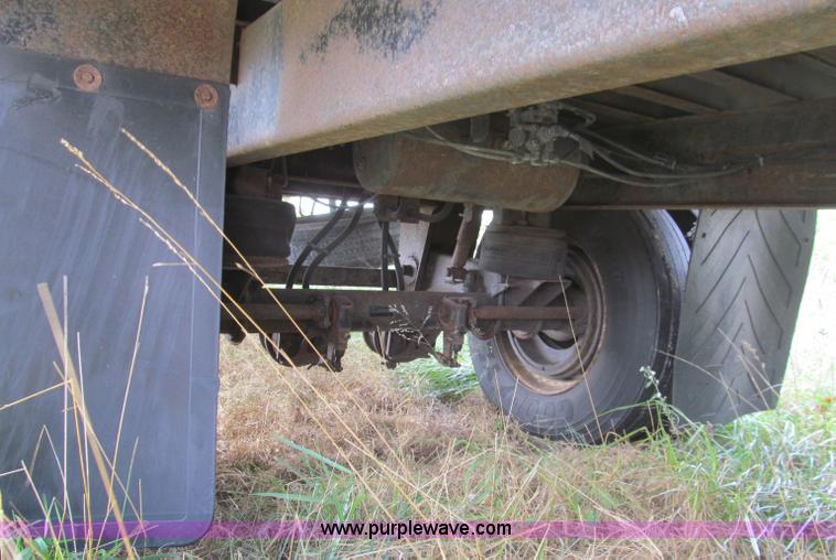 image for item F4615 1994 Great Dane refrigerated trailer