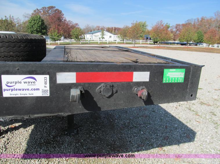 image for item F4633 1988 MO Trailers 48' flatbed trailer