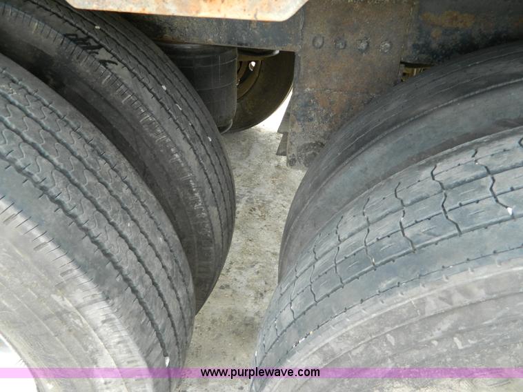 image for item G7502 2000 Timpte Super Hopper 42' trailer