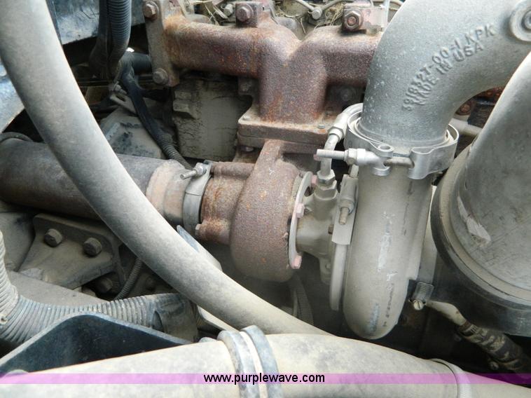 image for item G7503 1995 Freightliner FL60 semi truck