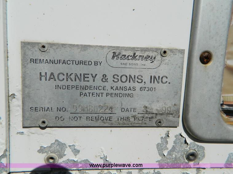 image for item G7546 1995 Hackney & Sons beverage trailer