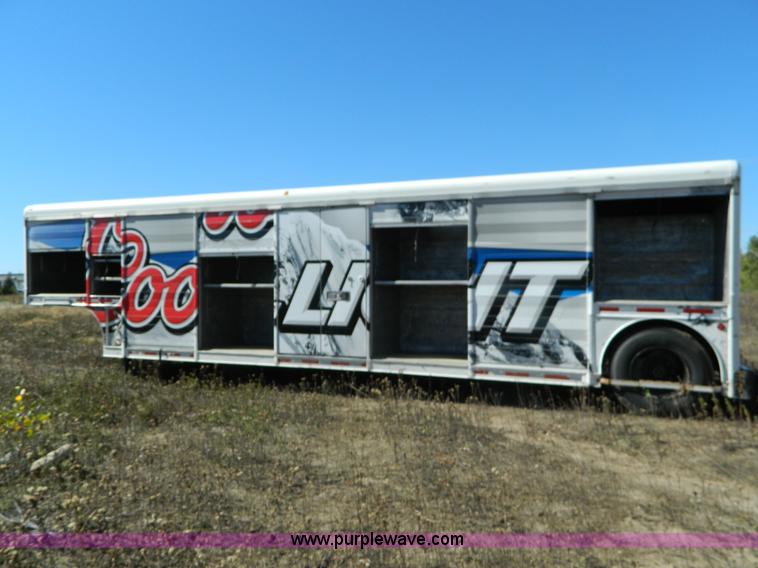 image for item G7546 1995 Hackney & Sons beverage trailer