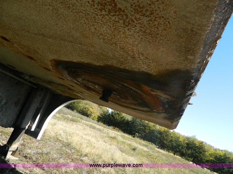 image for item G7547 1995 Hackney & Sons beverage trailer