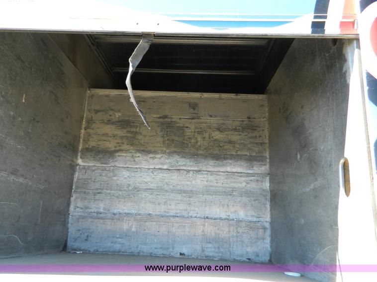 image for item G7547 1995 Hackney & Sons beverage trailer