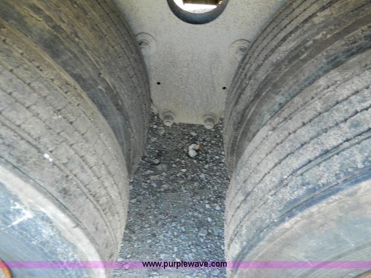 image for item G7548 1998 Wabash CP102CW dry van trailer