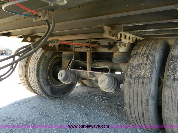 image for item G7548 1998 Wabash CP102CW dry van trailer