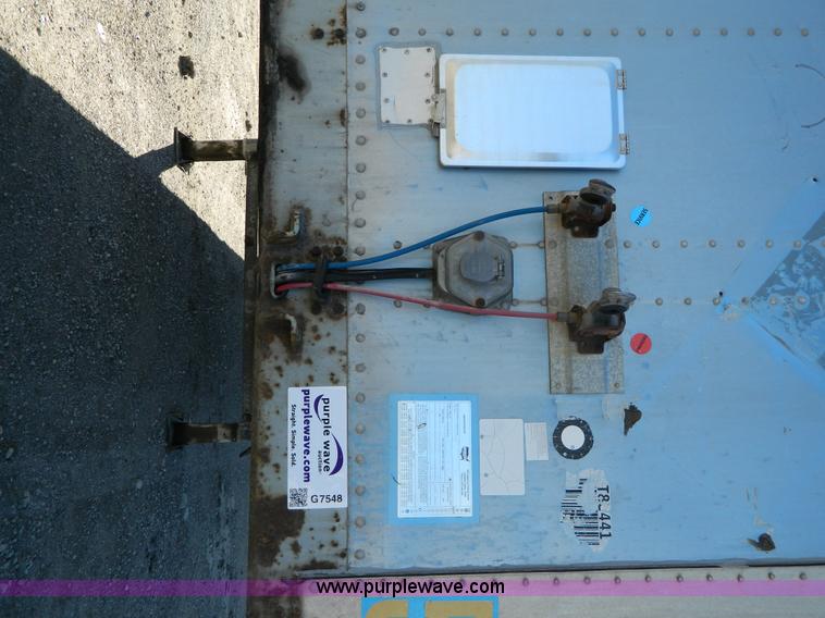 image for item G7548 1998 Wabash CP102CW dry van trailer