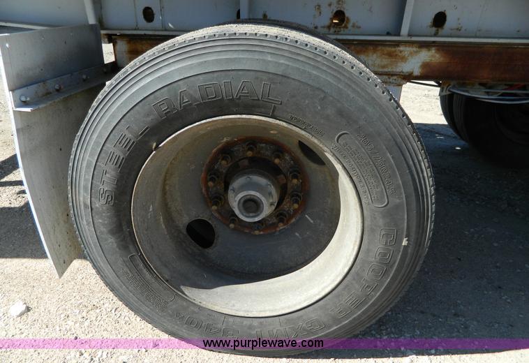 image for item G7550 1999 Haulin Special T30 roller trailer