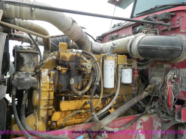 image for item G7557 1991 Peterbilt 379 Glider Kit semi truck