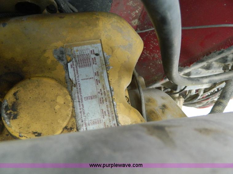 image for item G7557 1991 Peterbilt 379 Glider Kit semi truck