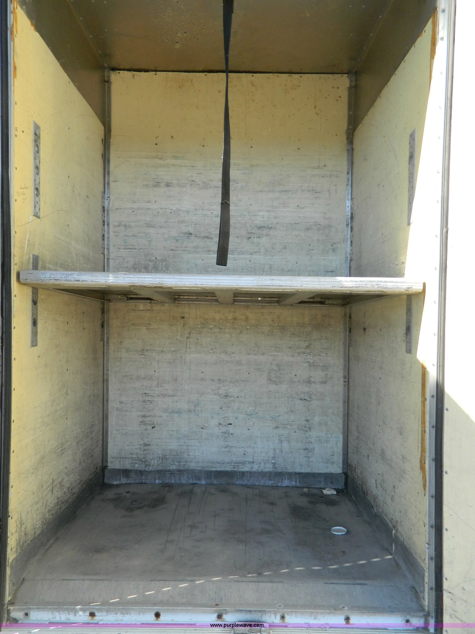 1995 Hackney & Sons beverage trailer in Salina, KS Item G7546 sold Purple Wave