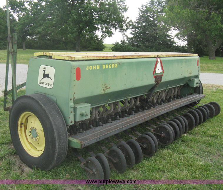 image for item A6403 John Deere 8350 grain drill