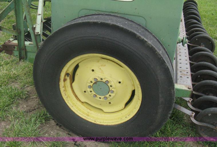 image for item A6403 John Deere 8350 grain drill