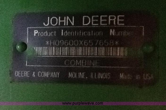 image for item B1499 1994 John Deere 9600 combine