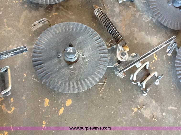 image for item B1502 (15) side dress fertilizer coulter assemblies