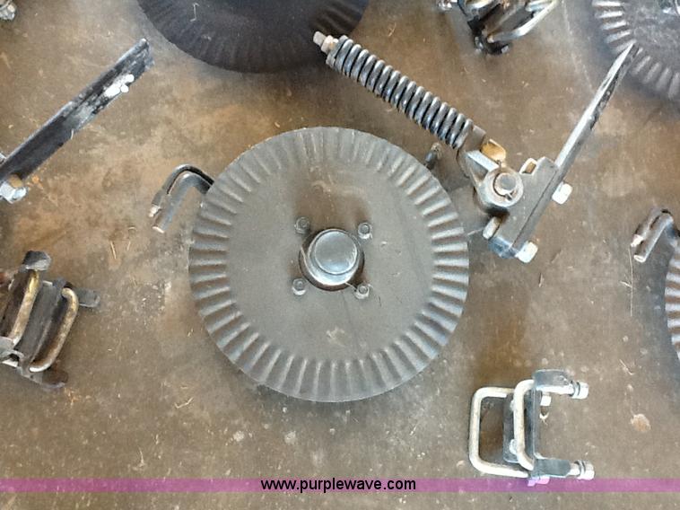 image for item B1502 (15) side dress fertilizer coulter assemblies