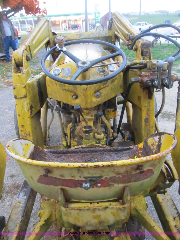 image for item B2928 1959 Massey-Ferguson 202 Industrial Work Bull tractor